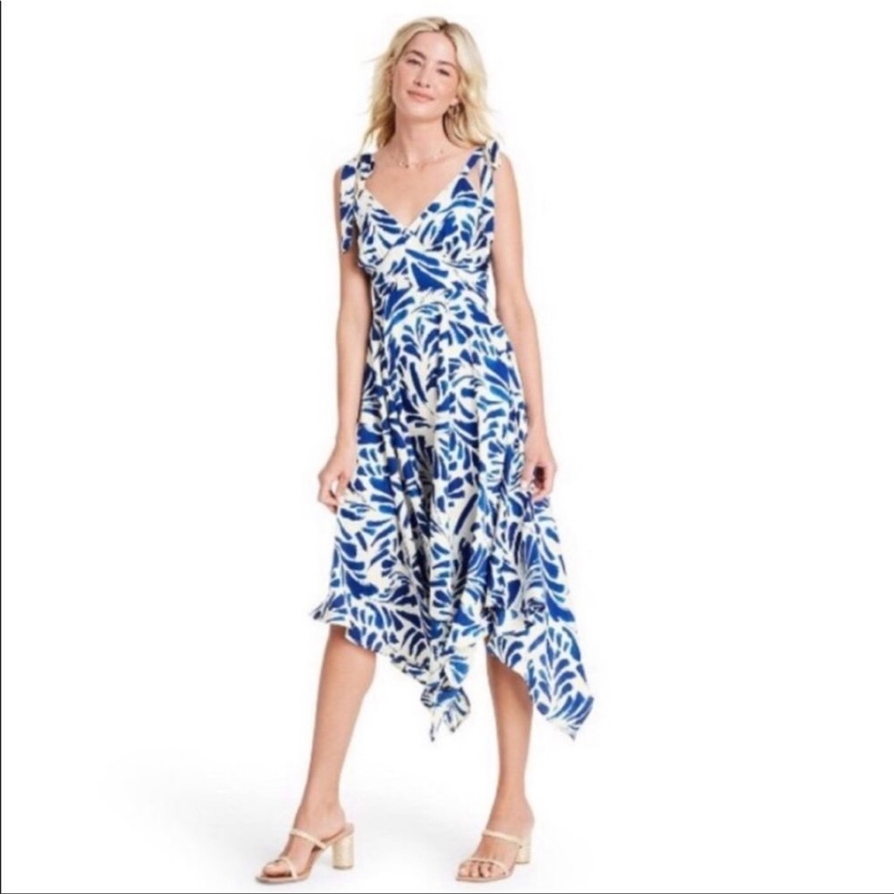 Alexis x Target Handkerchief Dress Sz M - Picture 2 of 3